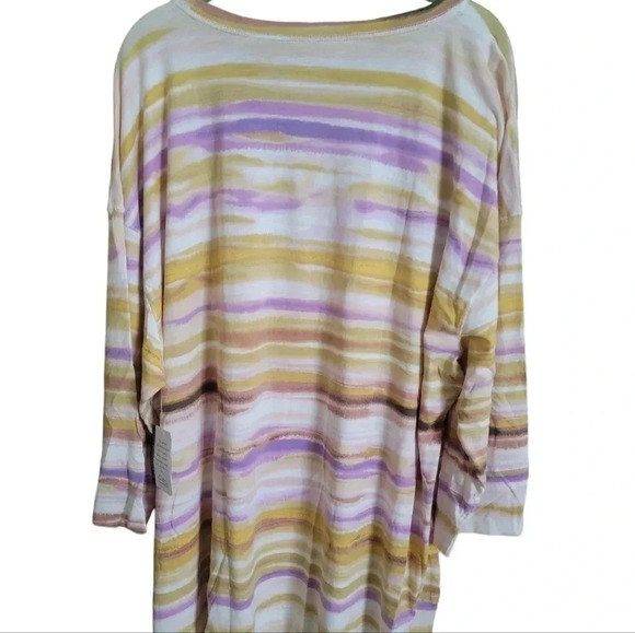 Plus size tunic - Picture 2 of 2